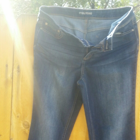 Jeans - Picture 2 of 4